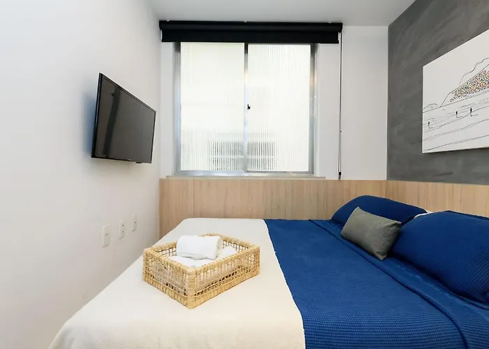 Omar do Rio - JN 205 Moderno Qto&Sala, 200mbps Internet Fibra Ótica, Alexa Echo Dot, Smart TV a 100 metros da Praia de Ipanema, 450 metros da Praia de Copacabana, próximo ao Metrô General Osório